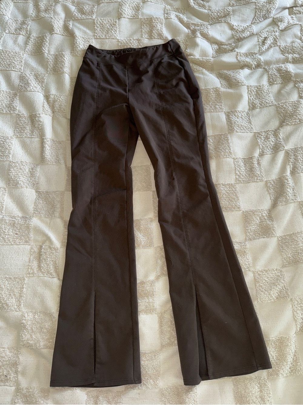 ALO Yoga Brown Boot Cut Pants with Front Slit‎ M